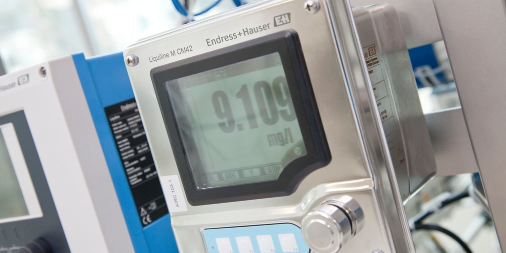 The Liquiline platform aligns operation and handling of transmitters, analyzers and samplers. The Liquiline platform aligns operation and handling of transmitters, analyzers and samplers.